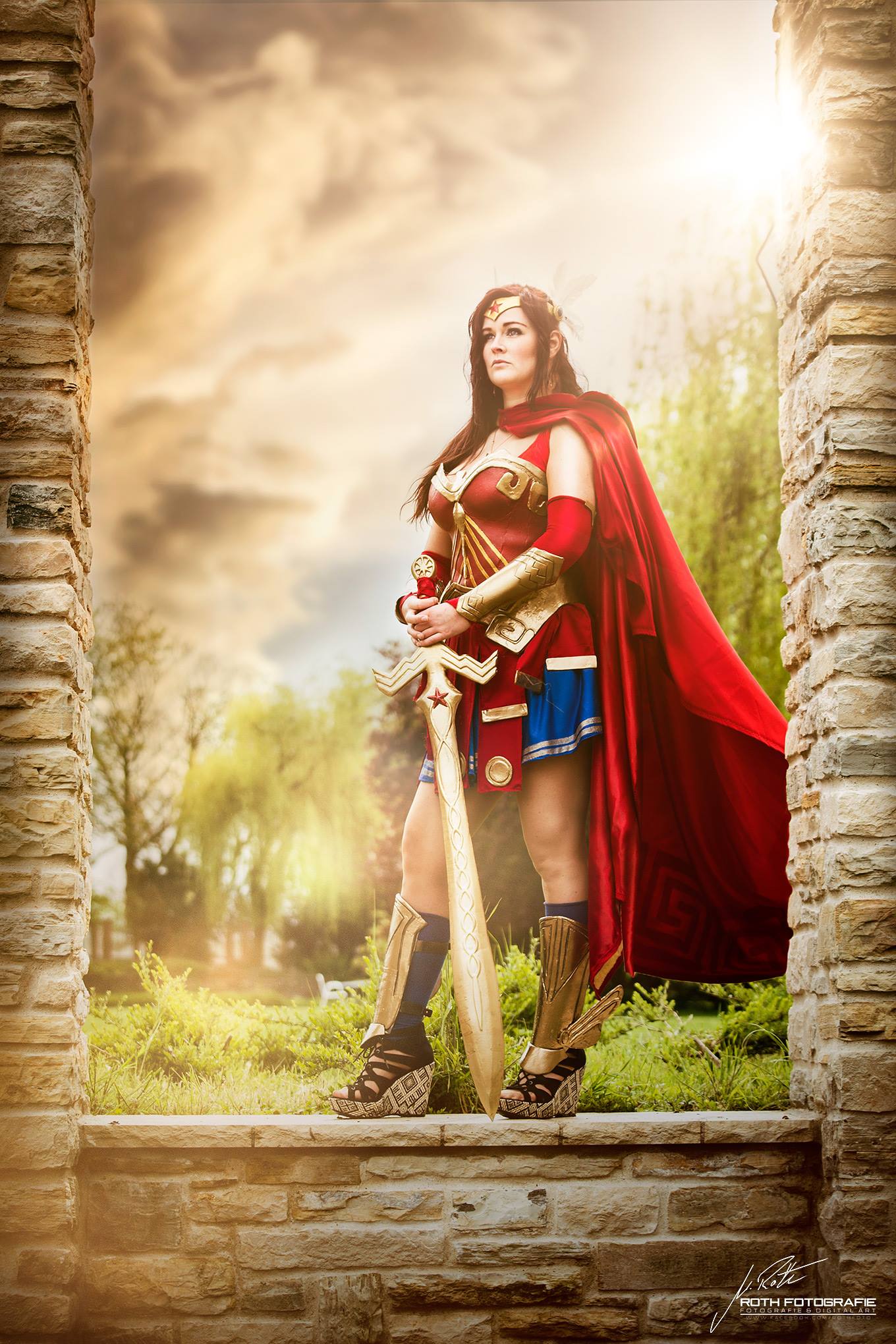 Arwenia Cosplay – Wonder Woman – Infinity Crisis