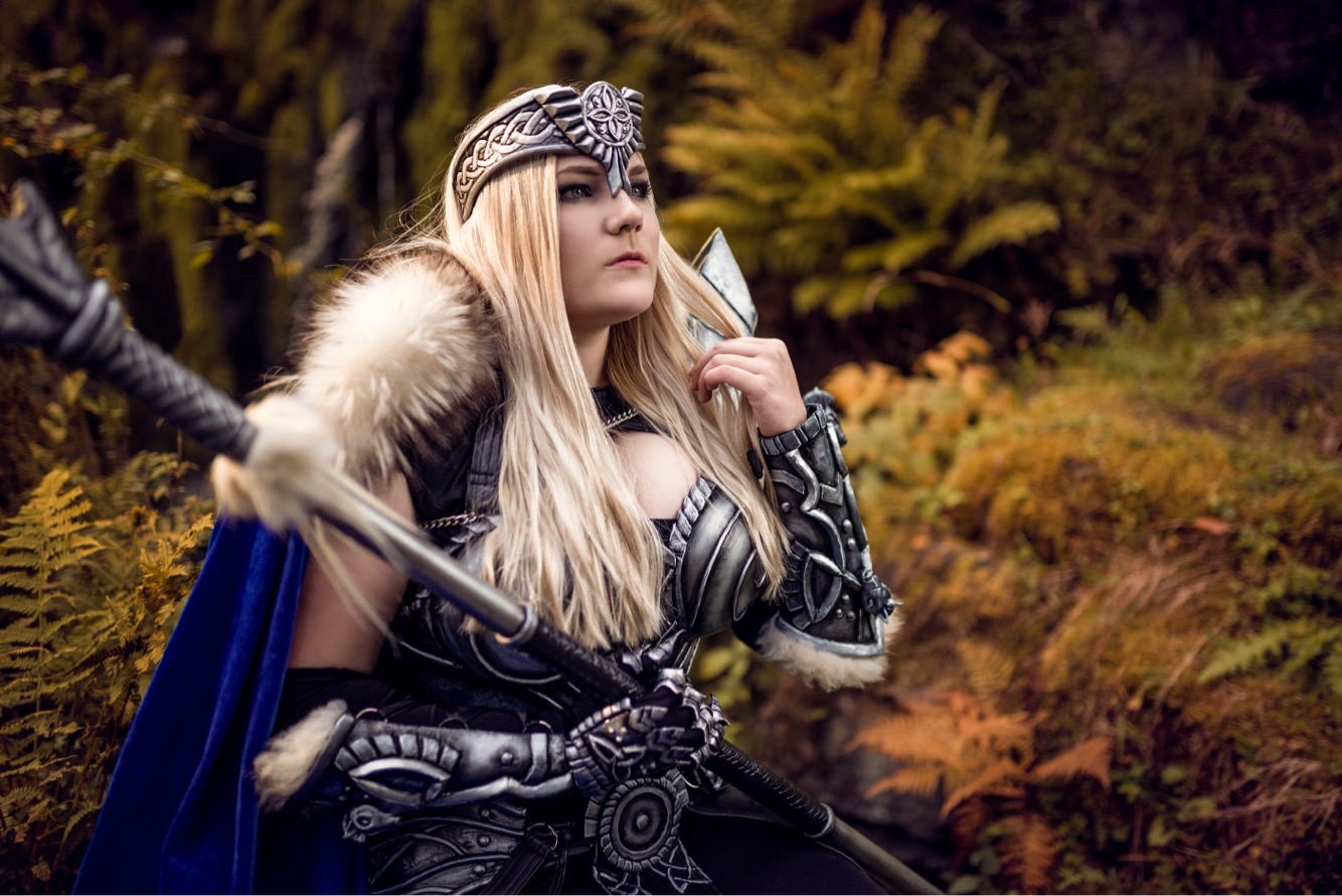 Thaja Cosplay – Valkyrie – Marvel (Zach Fischer Deisgn)