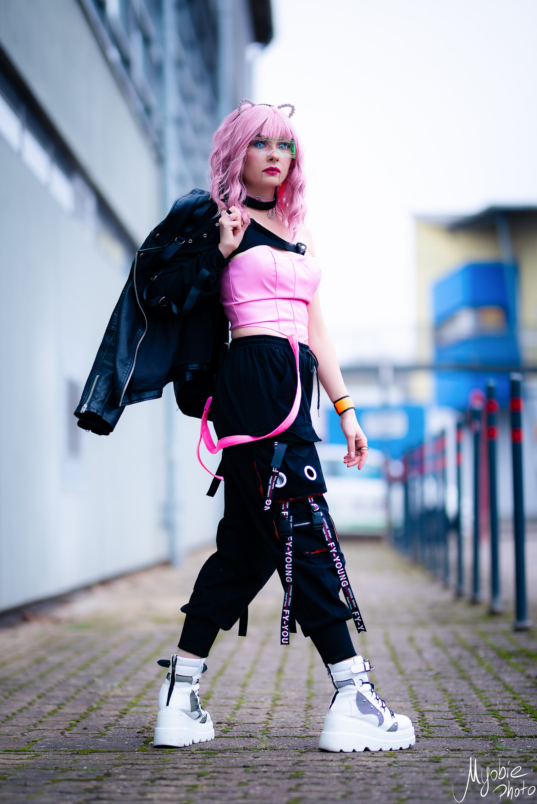 RainbowRaven – Cyberpunk OC Girl – Cyberpunk