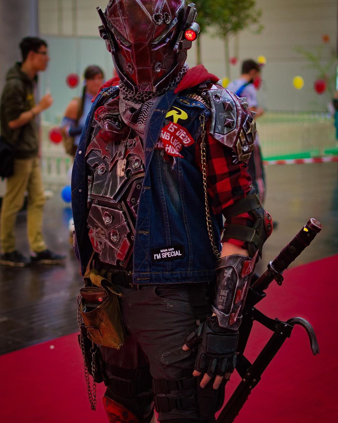 capkaempfercosplay – Cyberpunk Red Hood – DC Comics