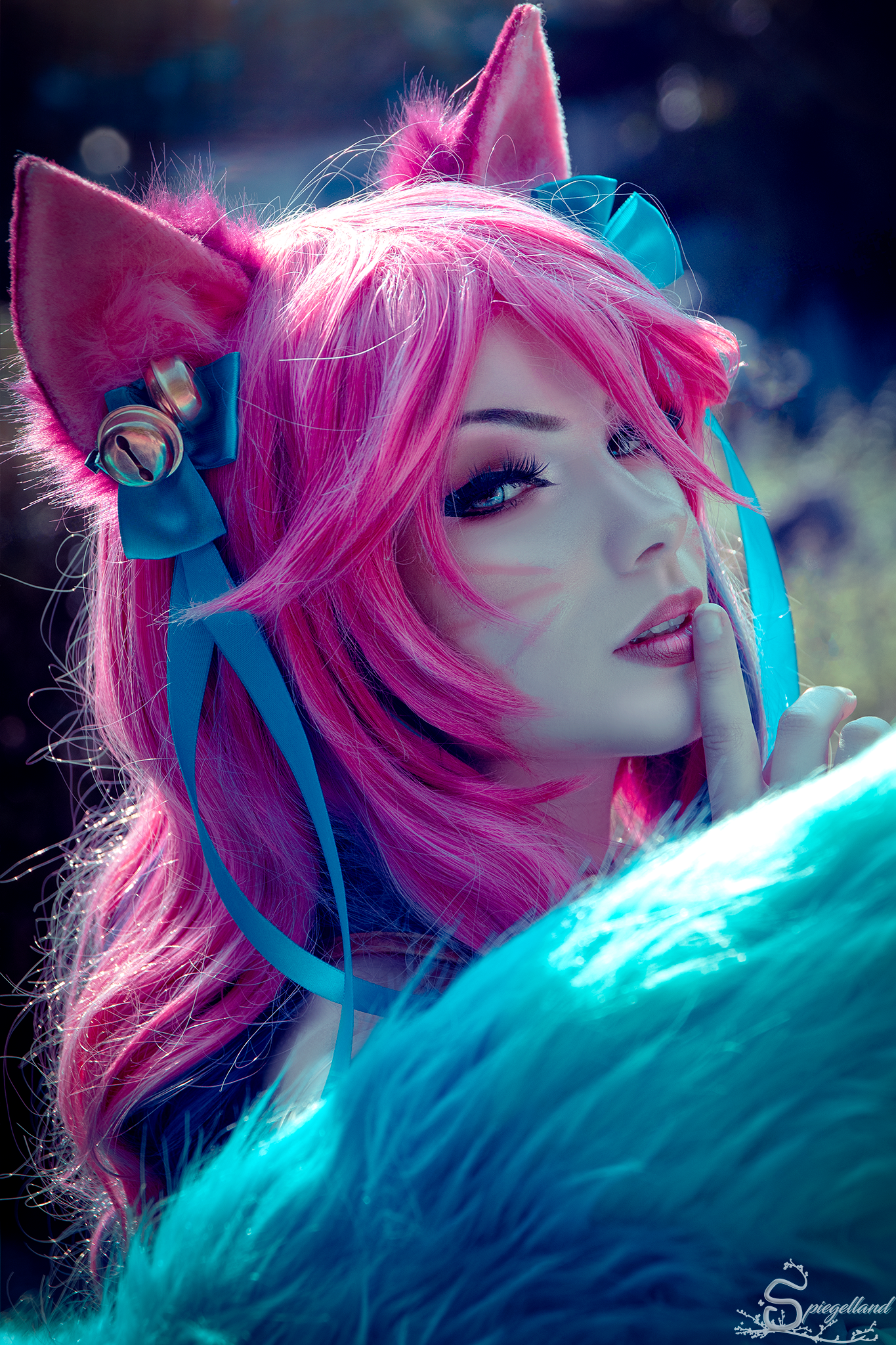 Kuro – Spirit Blossom Ahri – League of Legends