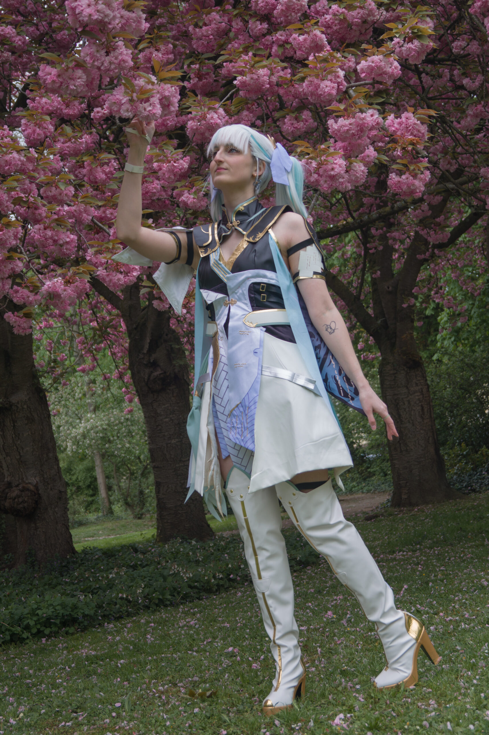 GZMID866 – Jinhsi – Wuthering Waves