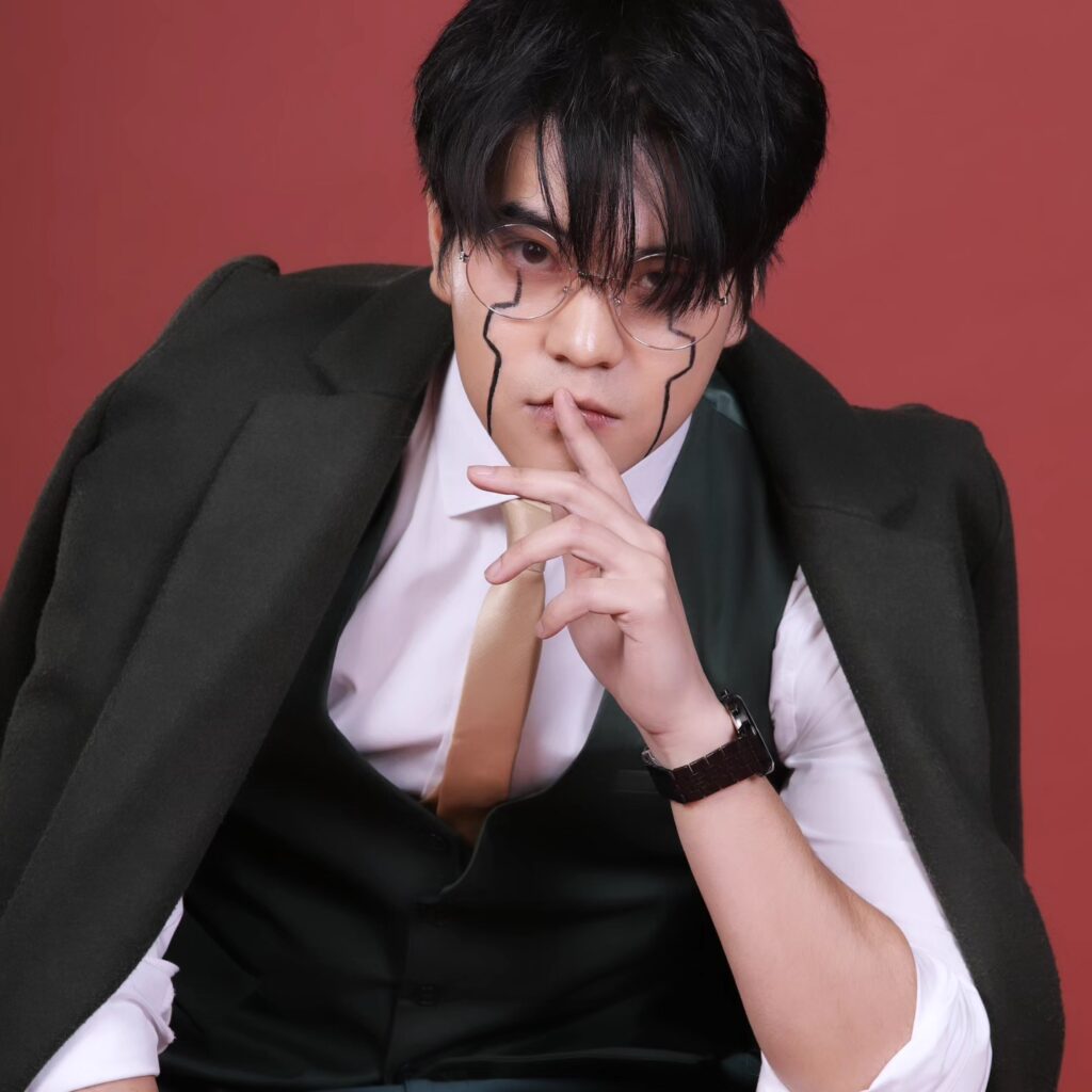 Shion__cos – Orter Mádl – Mashle – Muscles and Magic