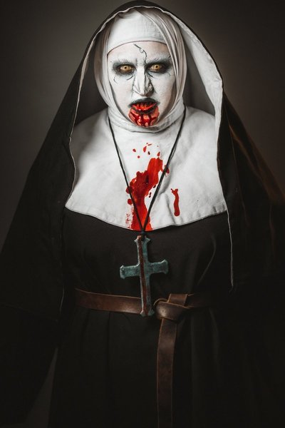 TheCostumeGeek – Valak – The Conjuring 2 / The Nun