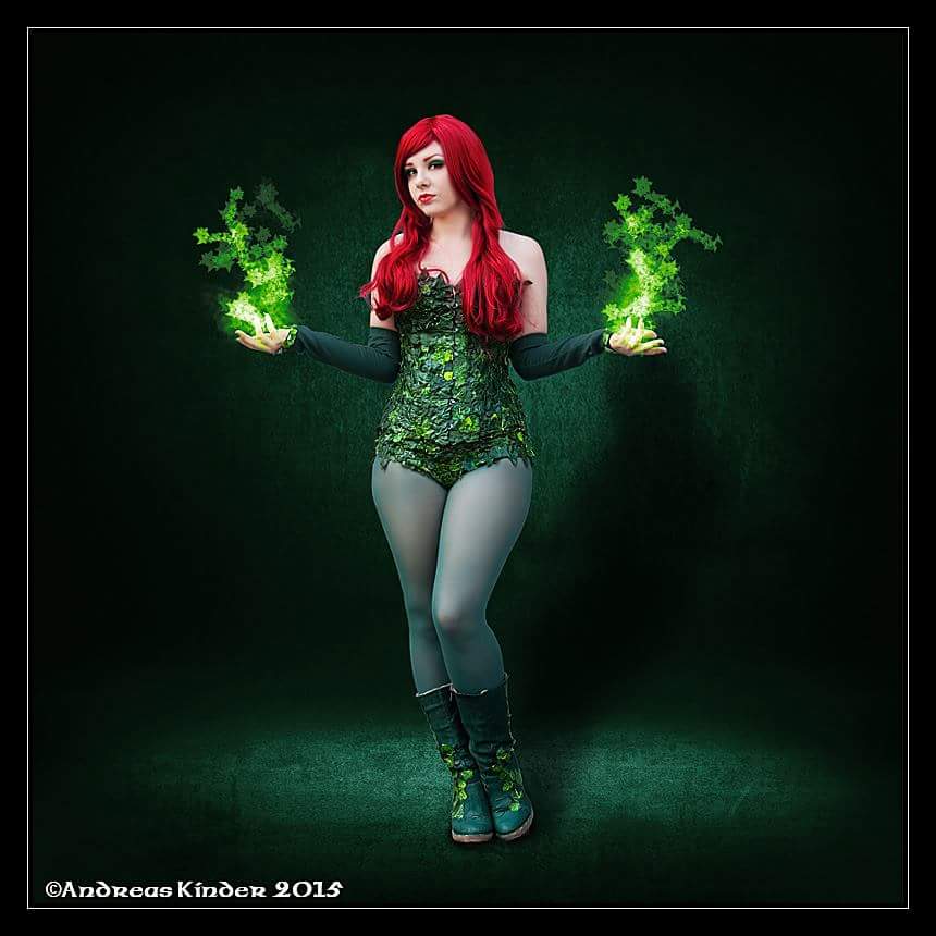 Sasa/ Pie Cosplay – Poison Ivy – DC Comics
